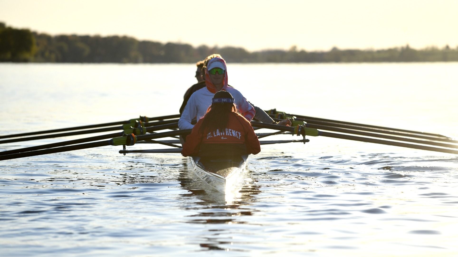 Men's rowing practice
