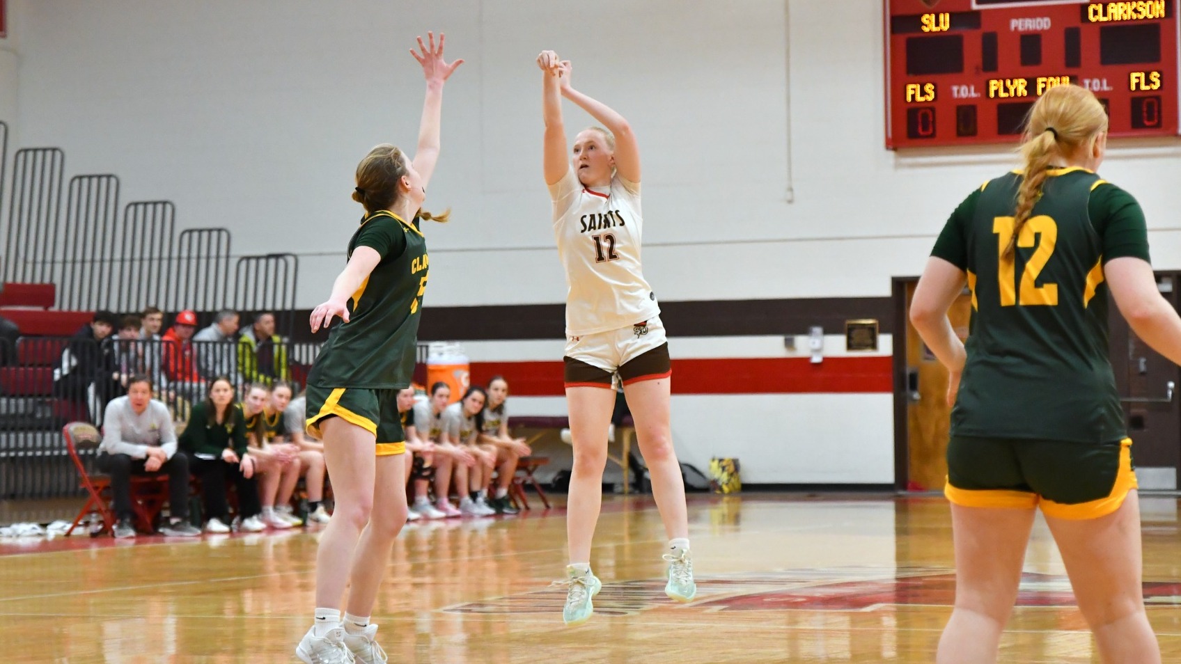 Hannah Van Dyke action