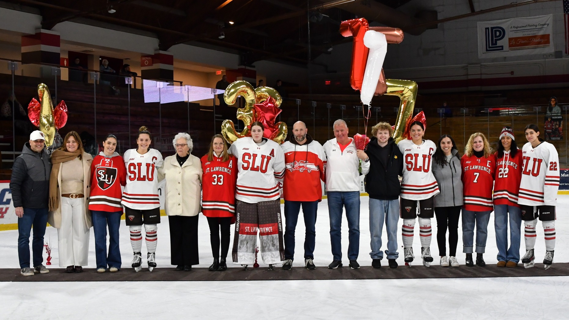 Women's Hockey Senior Day