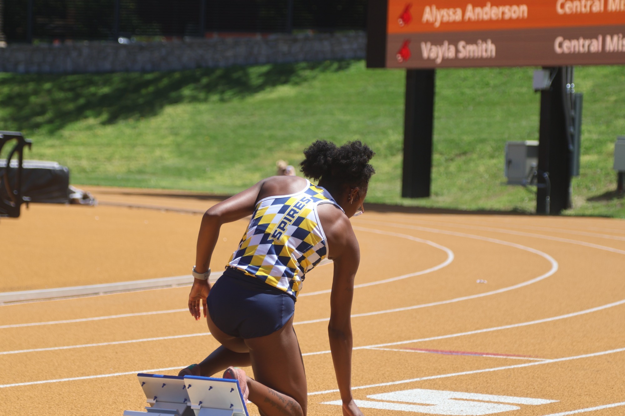 T&F