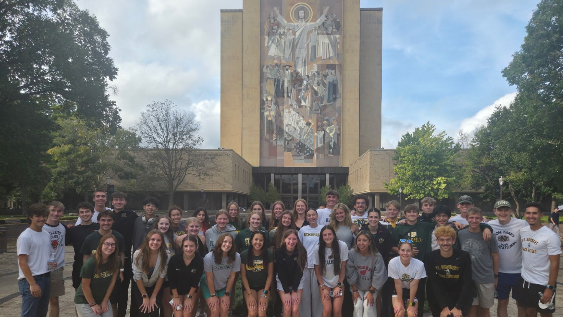 Cross Country Notre Dame Group Photo