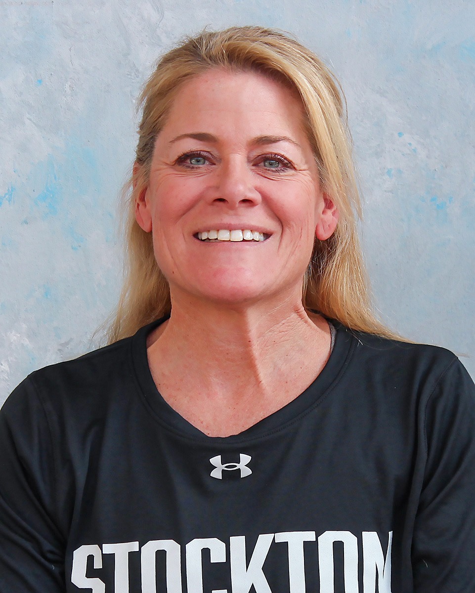 Denise Roessler 23
