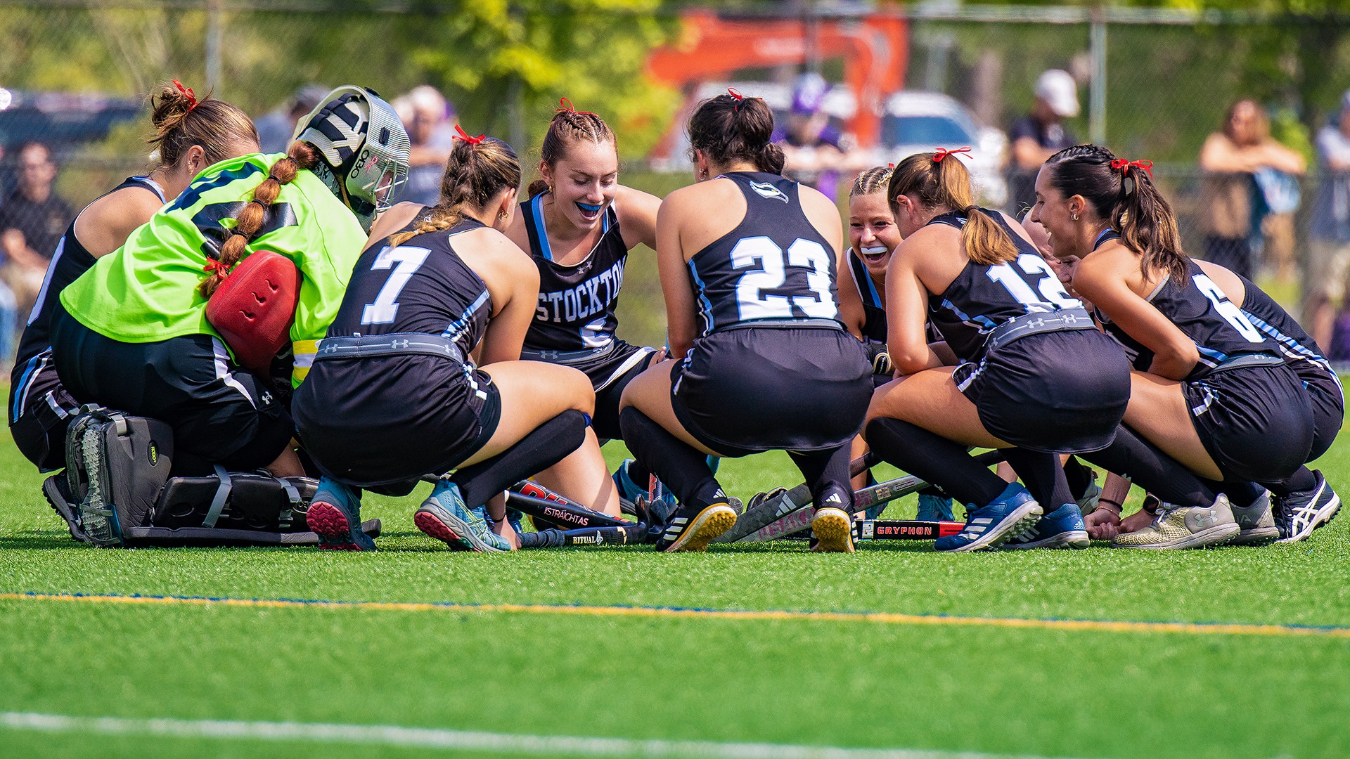FH huddle 25 SK