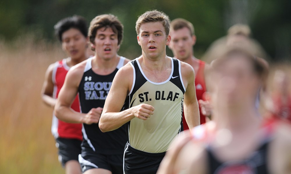 Evan Kendall Men's Cross Country St. Olaf College Athletics