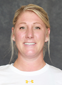A headshot of St. Olaf Assistant Women's Basketball Coach Angie Kissock.