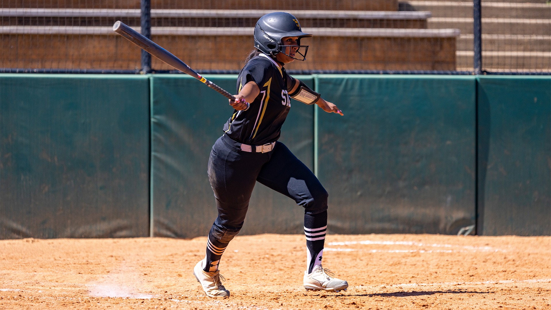 Shreya Ashok Softball St. Olaf College Athletics