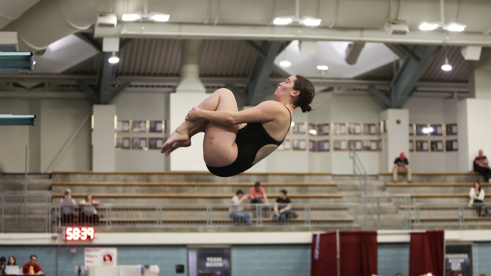 Izzy Treanor Women's Swimming and Diving St. Olaf College Athletics