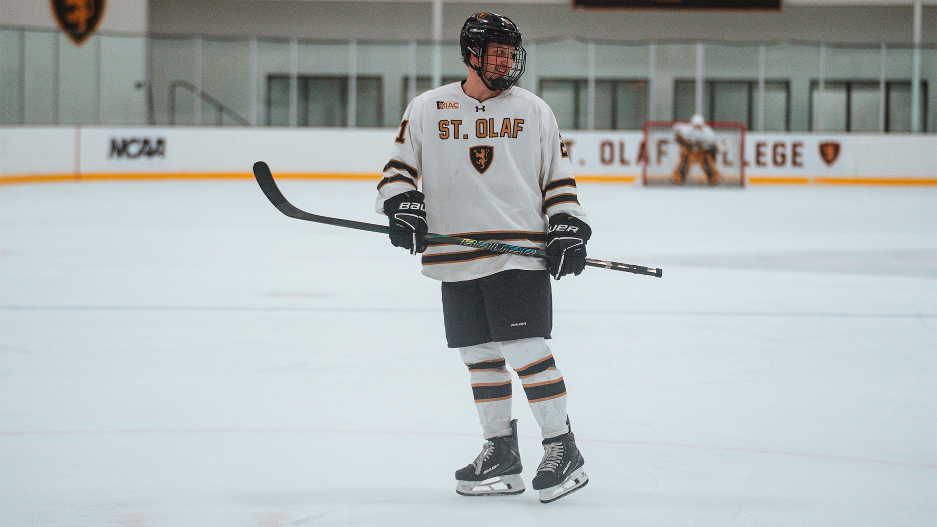 Adam Johnson - Saint John's - 2025-11-21