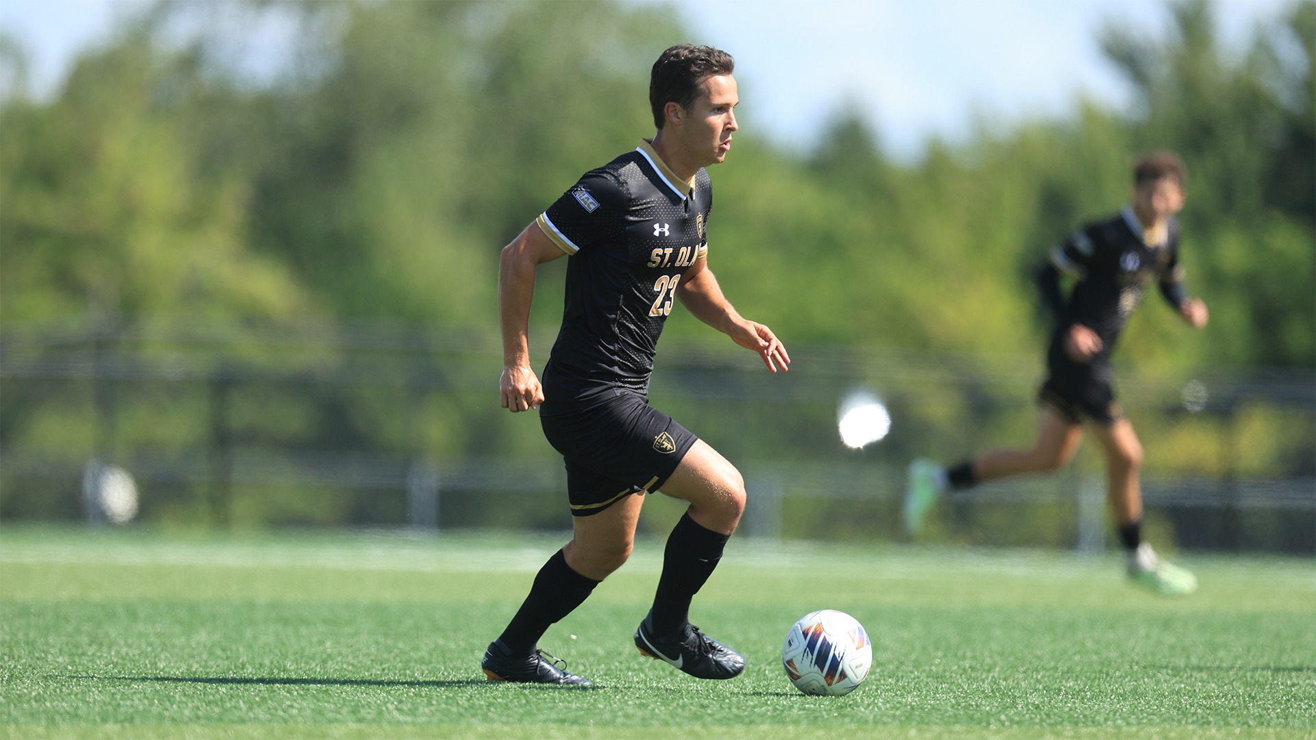 Robi Buzakovic - UChicago - 2025-08-31