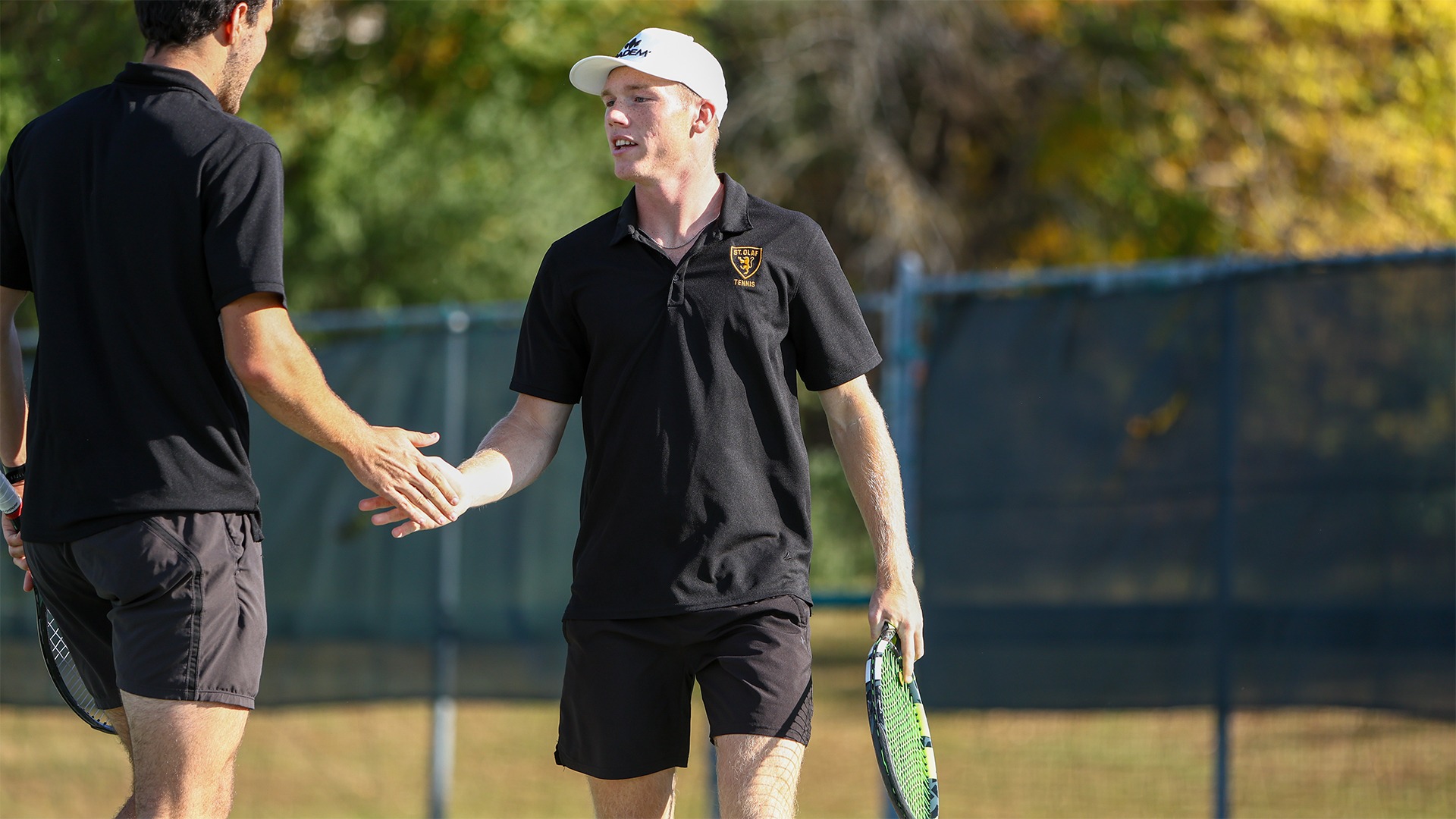 Madden Vanderwerf high-fives Joe O'Flaherty.