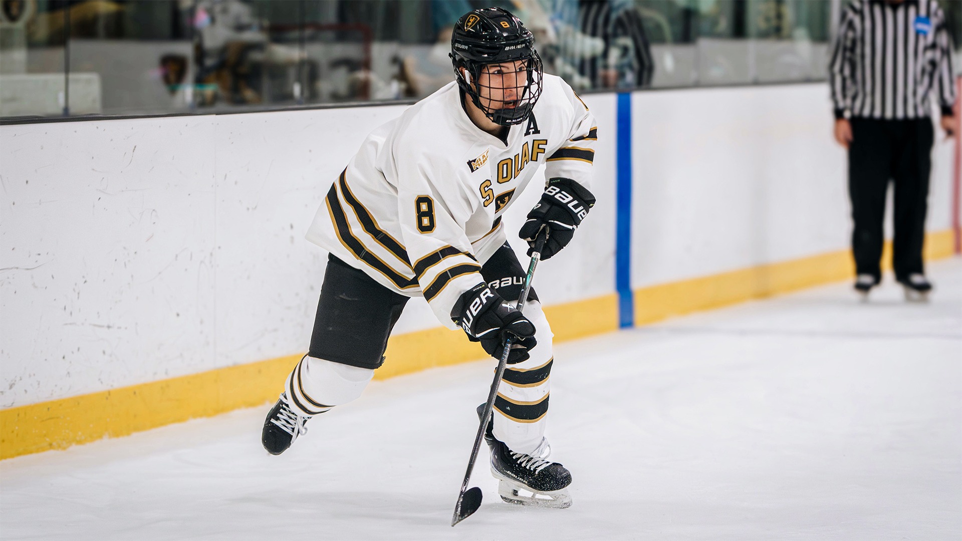 Jonathan Panisa skates with the puck.