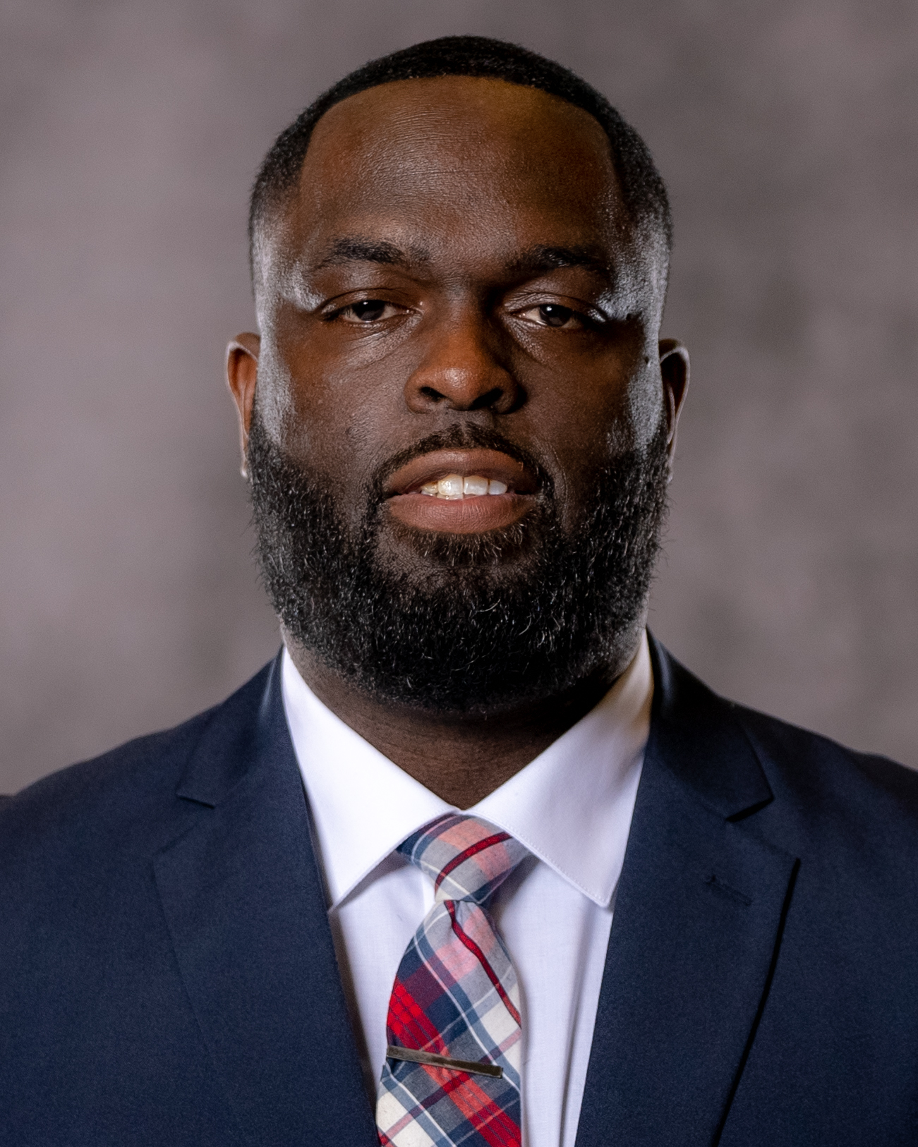 Coach Carey Headshot 2021-22
