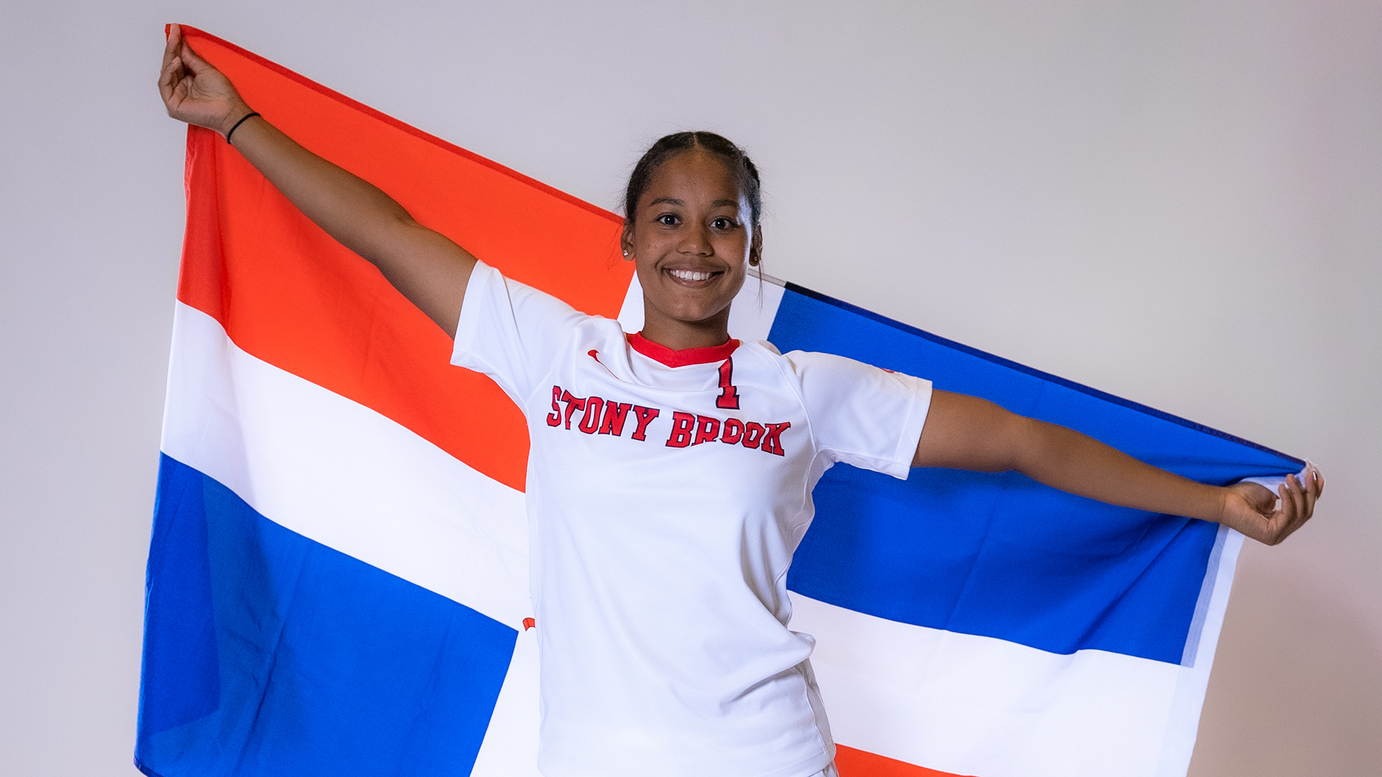 Kristina Garcia - HOWL