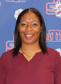 Coach Hannah Headshot