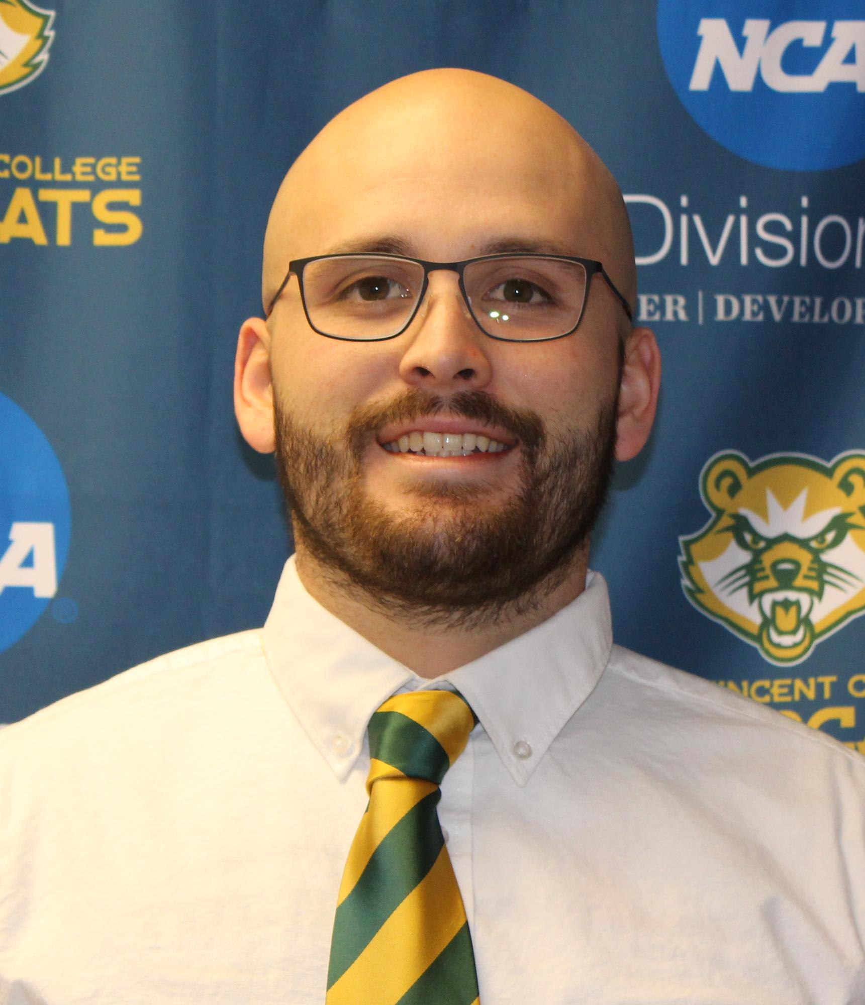 Coach Estevez 2019