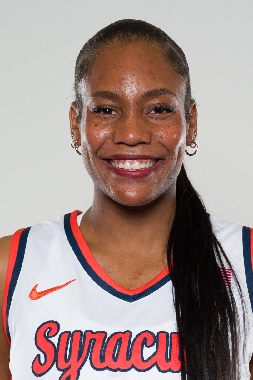 Uche Izoje