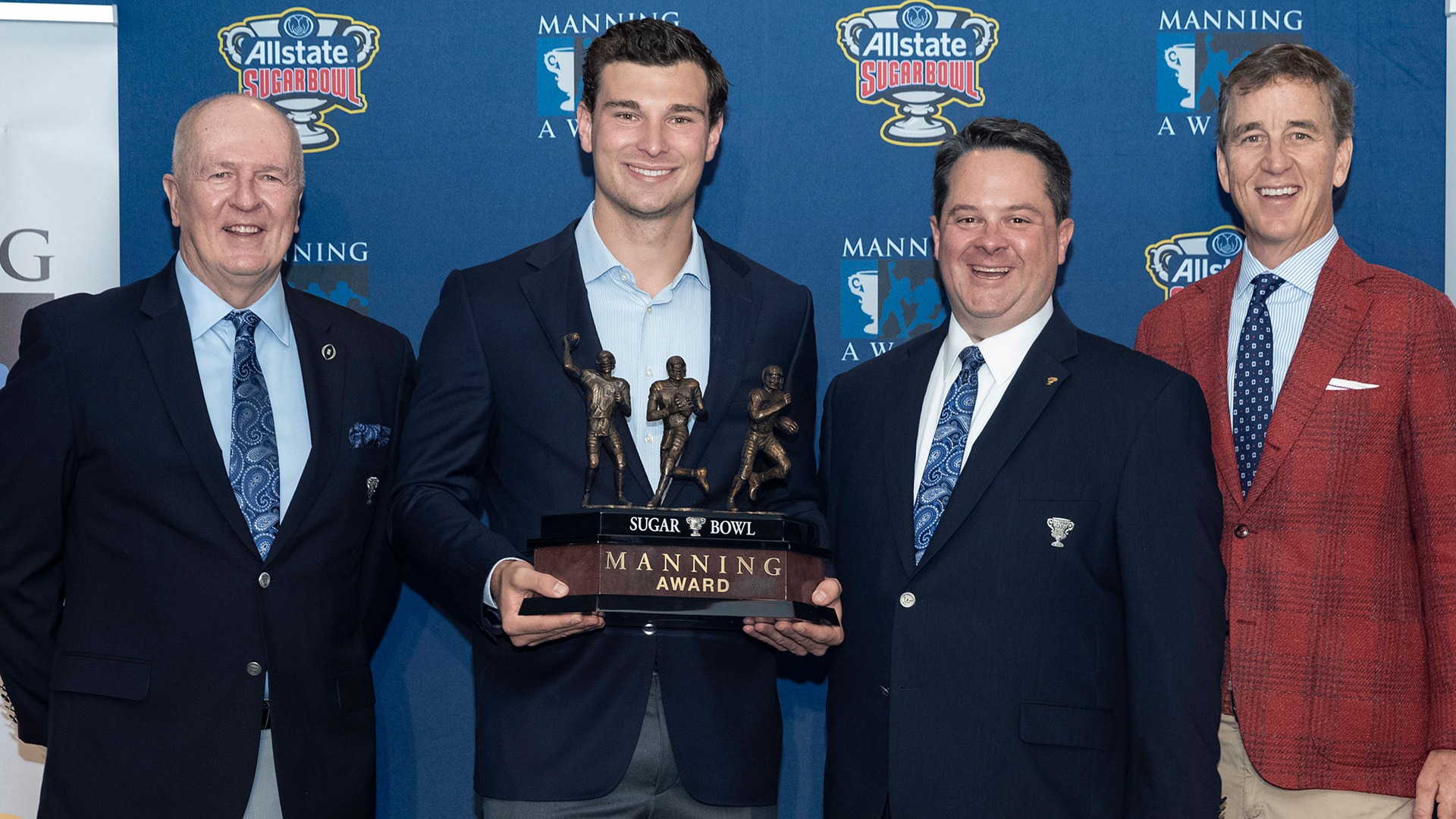 Fernando Mendoza 2025 Manning Ceremony (Photo by Susan Poag)