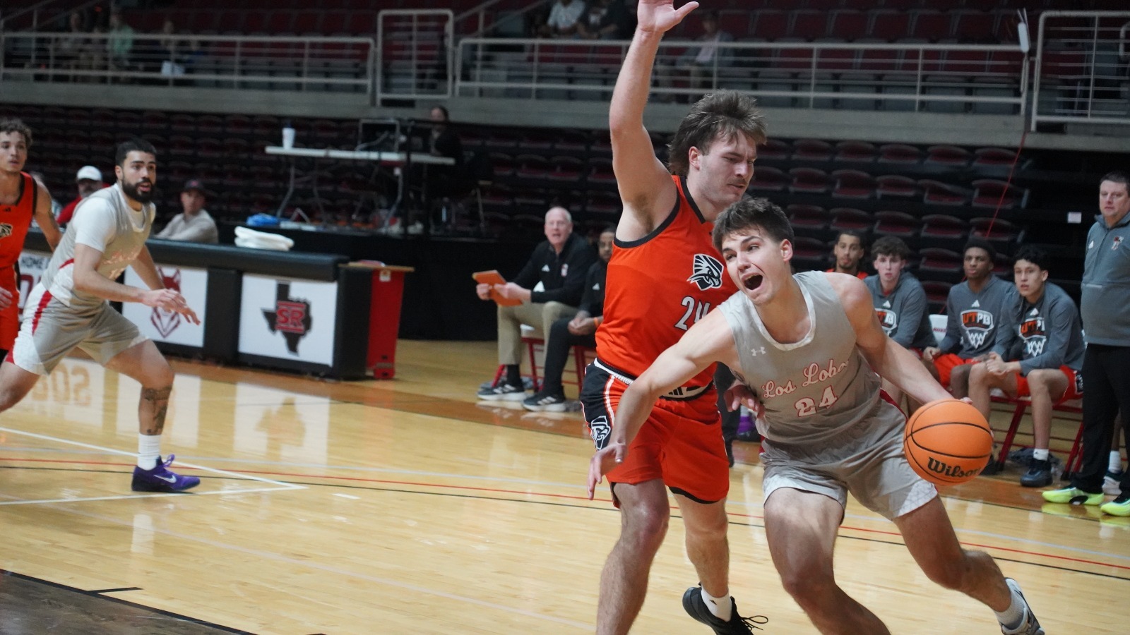 MBB 2526 Tim Mikhailove UTPB home