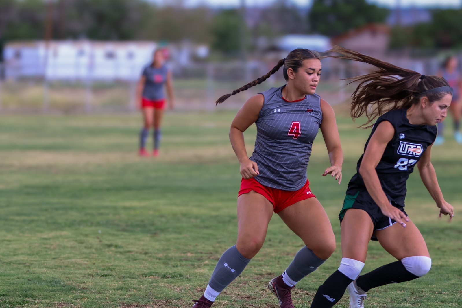 26 WSOC Madison Deering looks to make the play