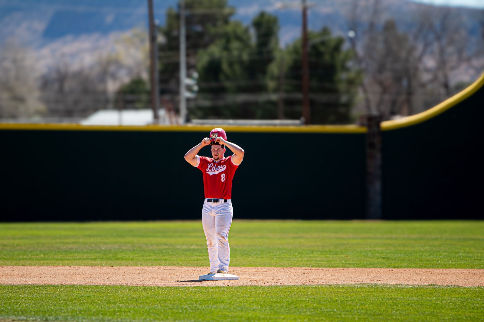 Baseball 2026 Max Wiggins on base