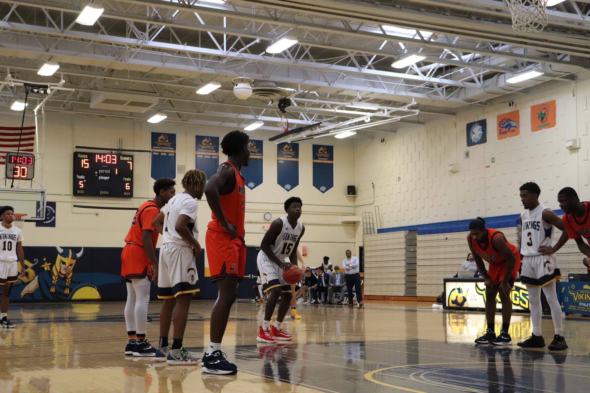 Men's Basketball Falls 7972 to Essex County College Westchester