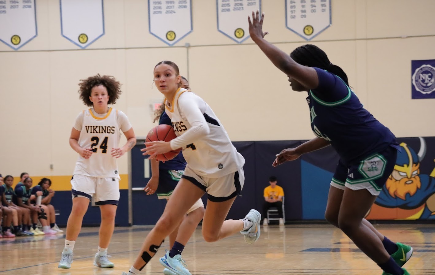 Daveya Story vs middlesex