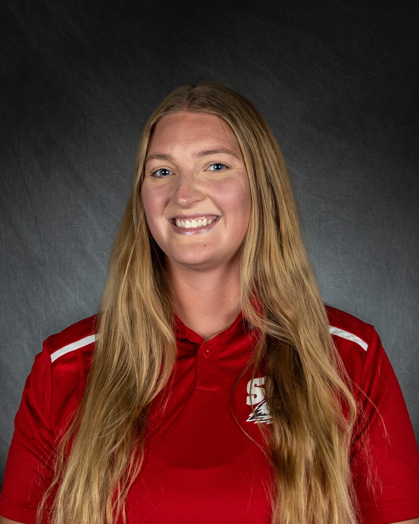 Kayla Dowler Headshot