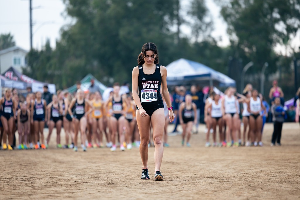 Aldana Navarrete-Lamas warms up for UCR Invitational