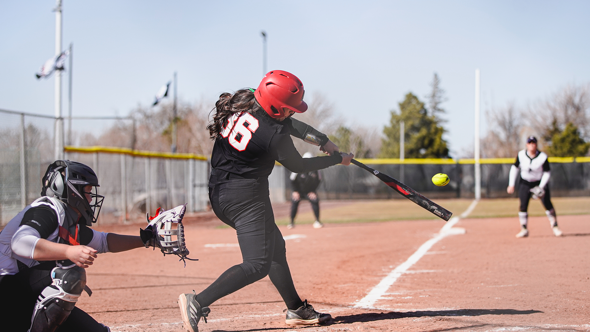 Arianna Ramirez swinging the bat
