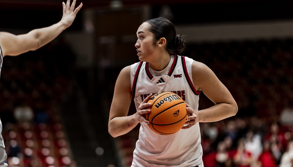 Brooklyn Fely holds the ball