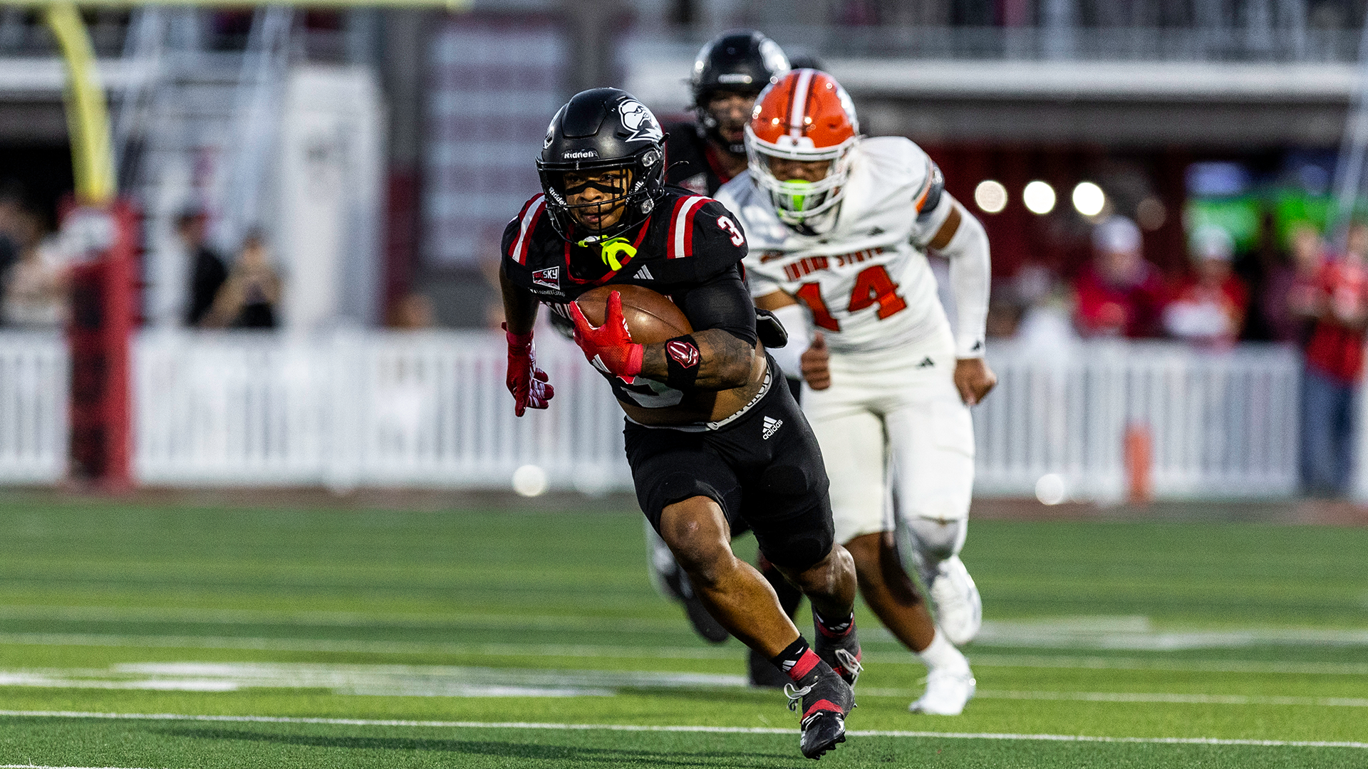 Floyd Chalk Running the ball