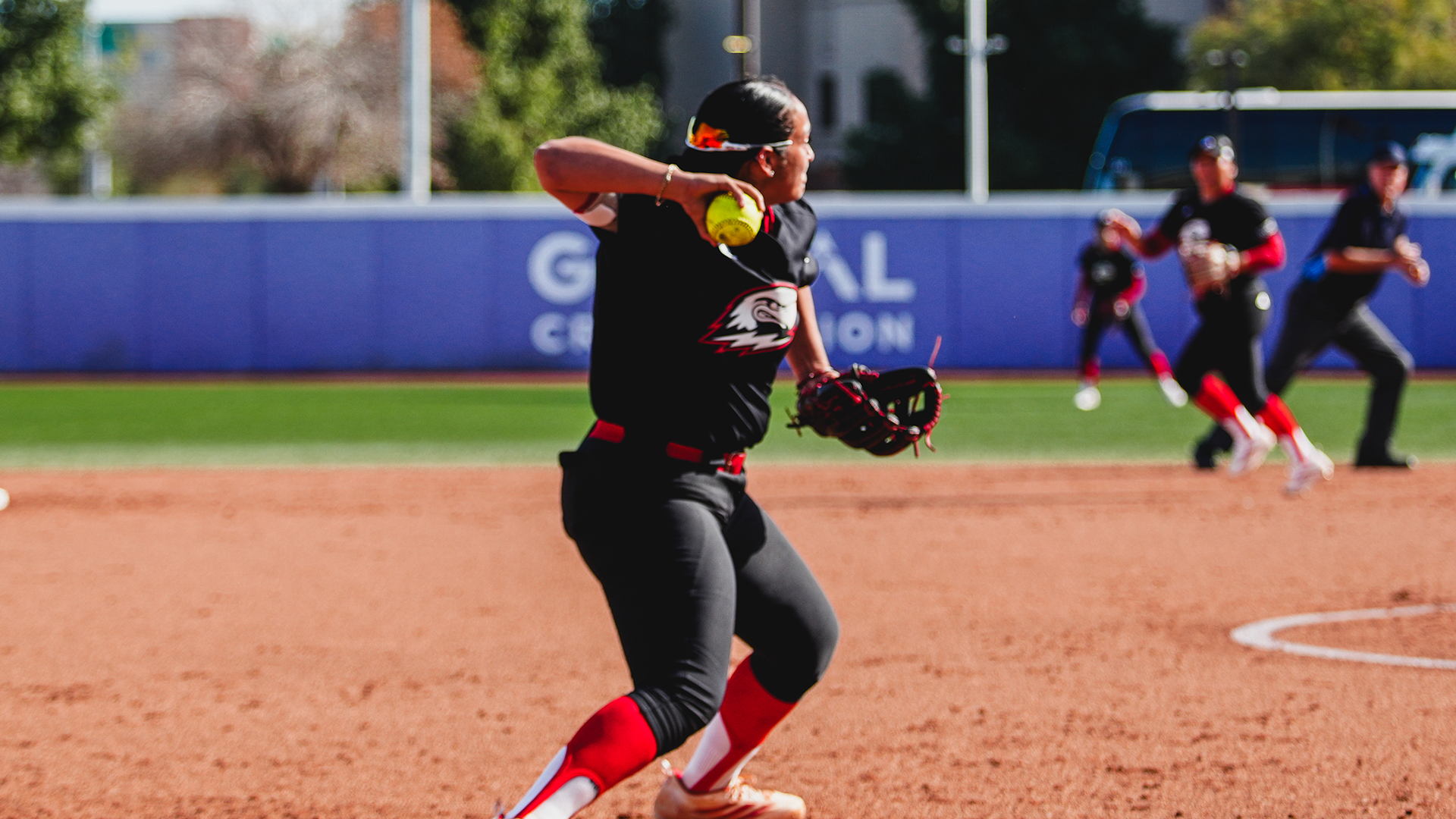 McKenzy Becerra throws the ball