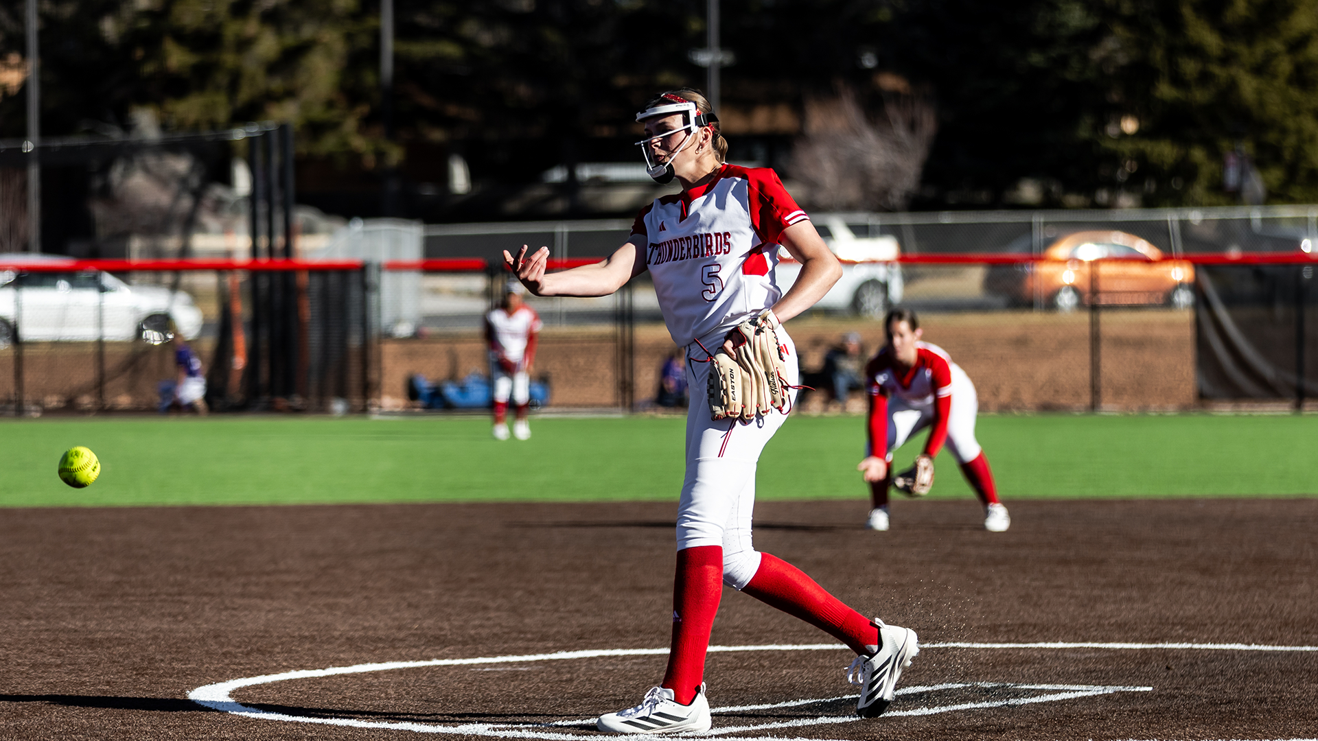 Avery Nielson pitching at home