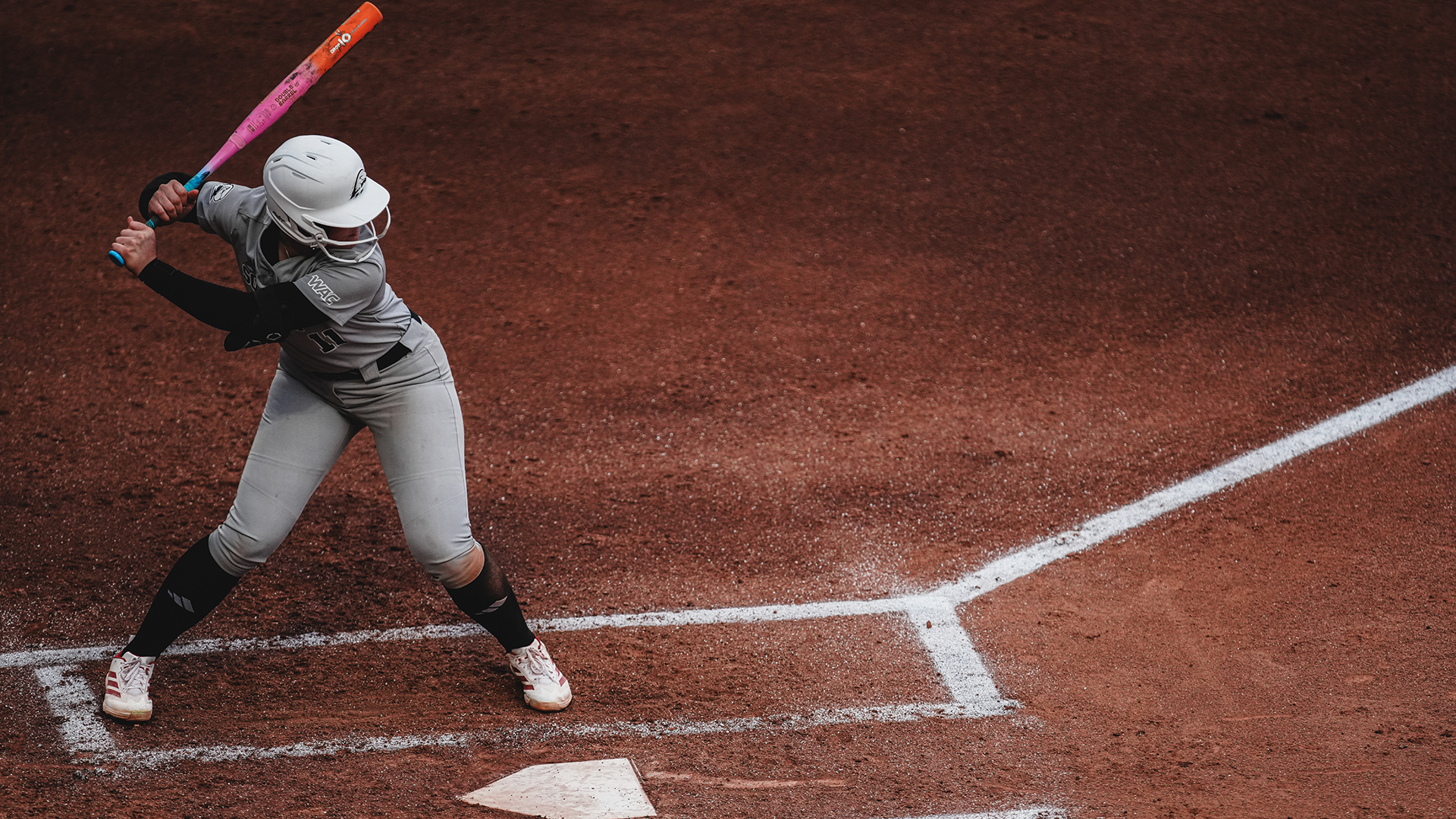 Izzy Knight in the box ready to hit