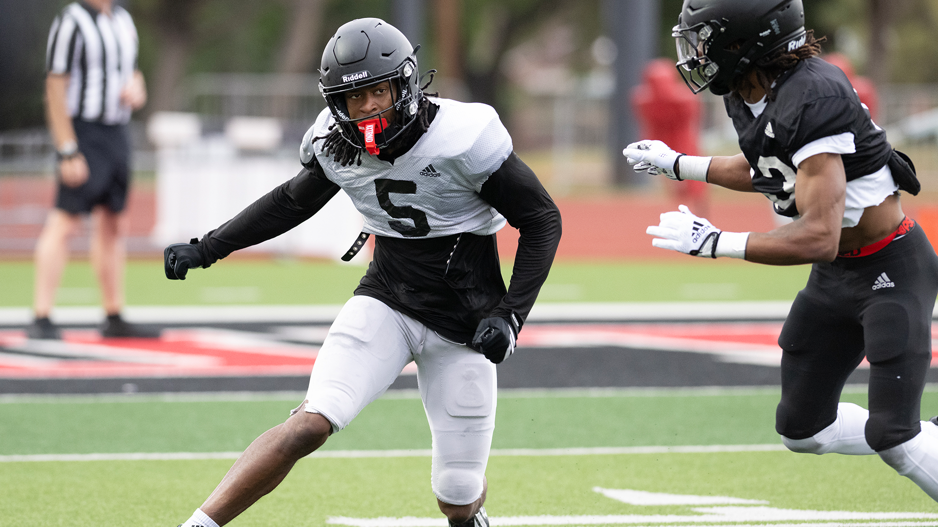 Mark Bails in fall camp