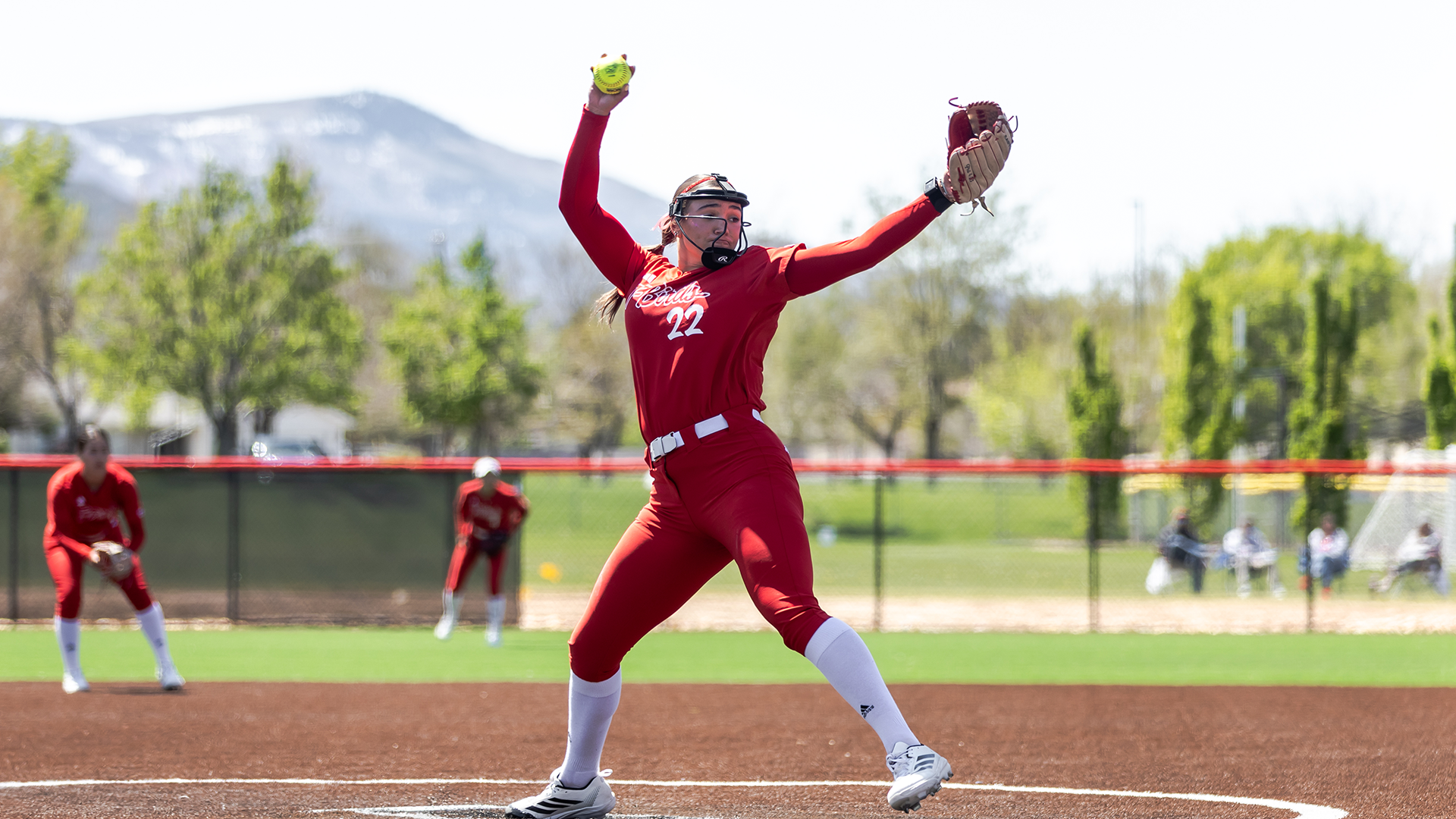 Hanna Duncan Pitching 