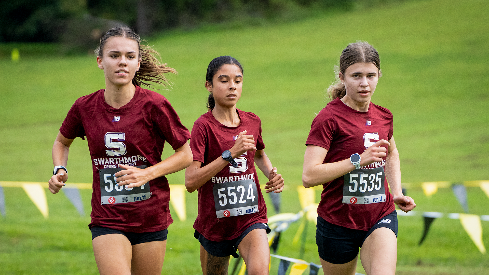 Women's cross country places first at Rose Tree Park
