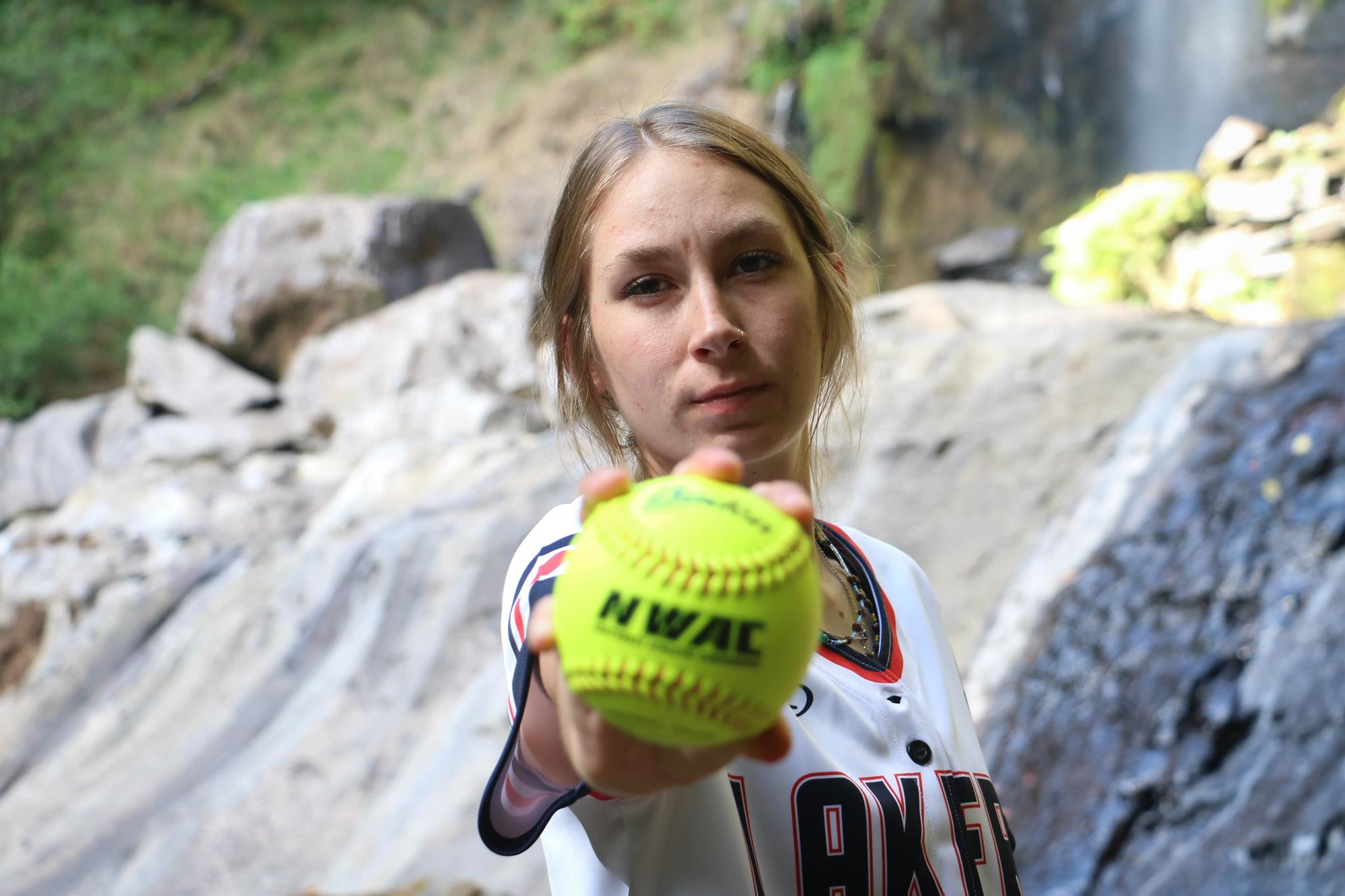 Deztiny Vaughan Softball Southwestern Oregon Community College