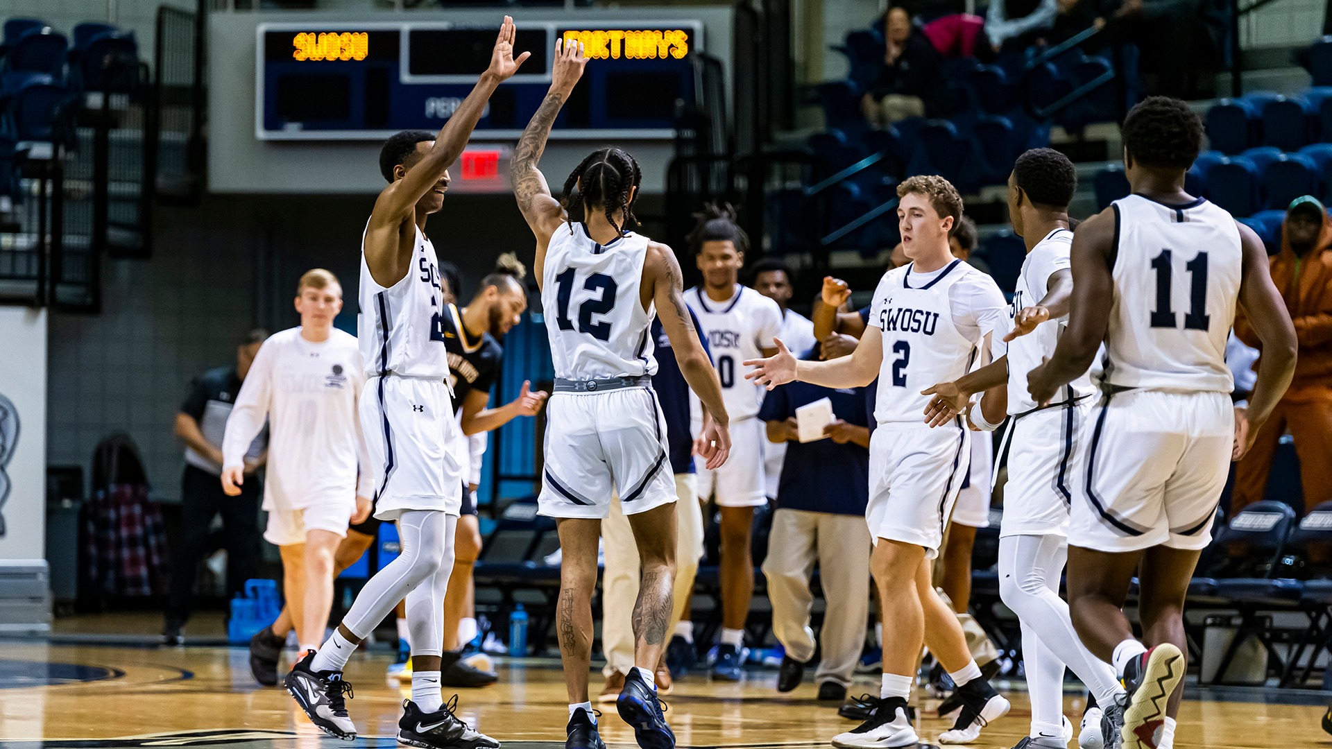 ThreePoint Shot, Tough Defense Lifts Dawgs over Drury Southwestern