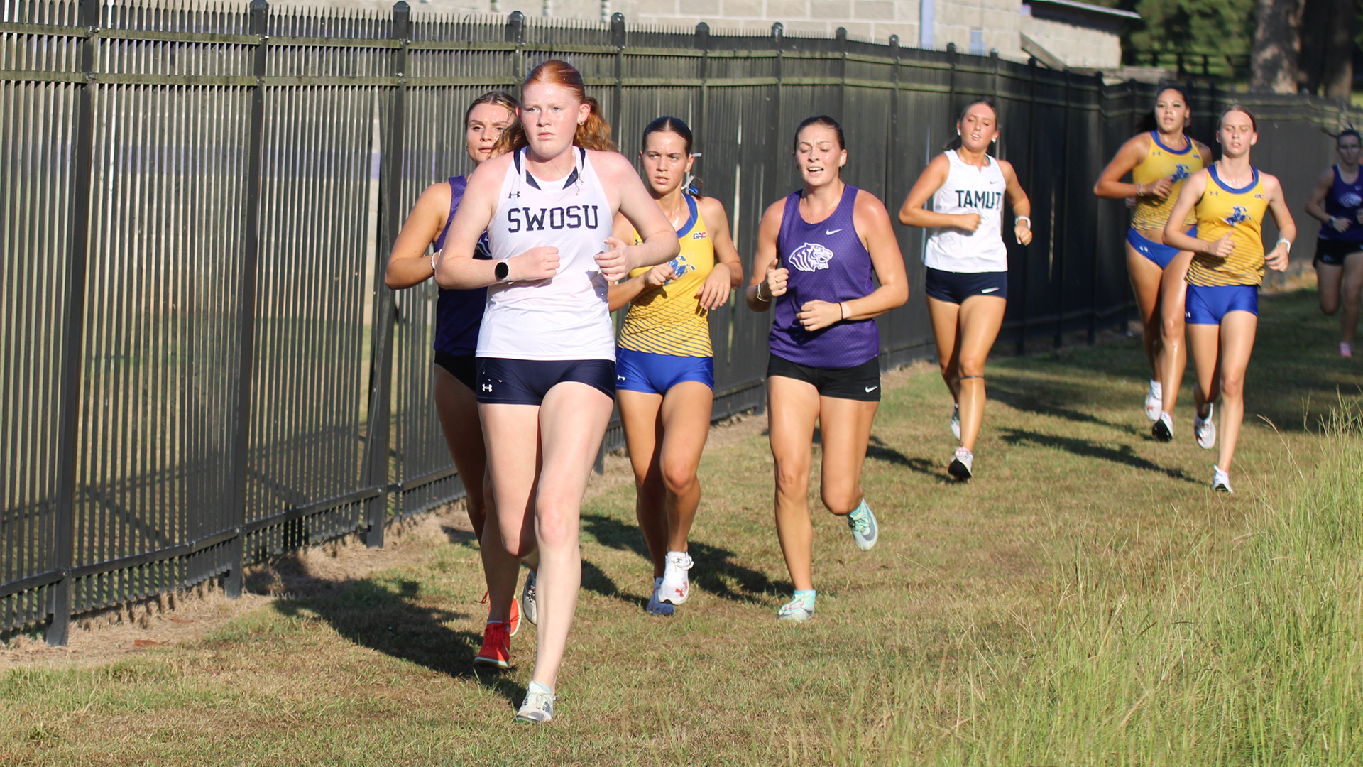emily nelson runs 