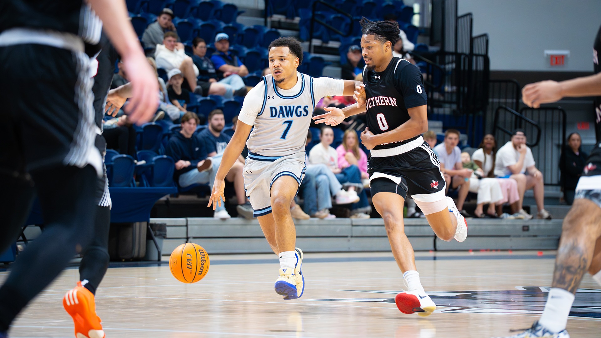 ty frierson dribbles vs SNU