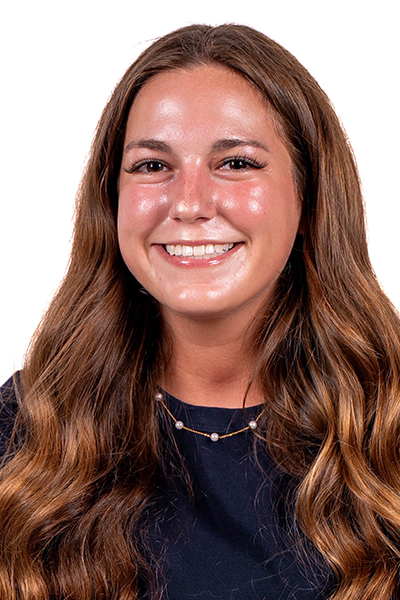 Emily Raymond Headshot