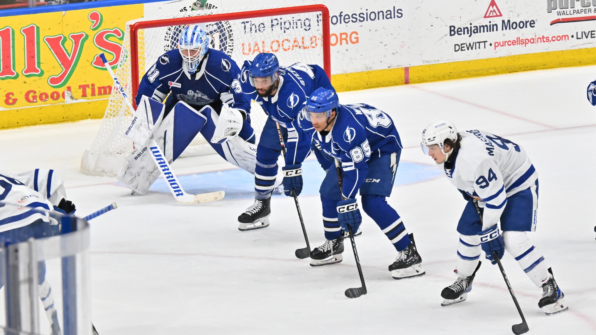 Crunch vs. Marlies