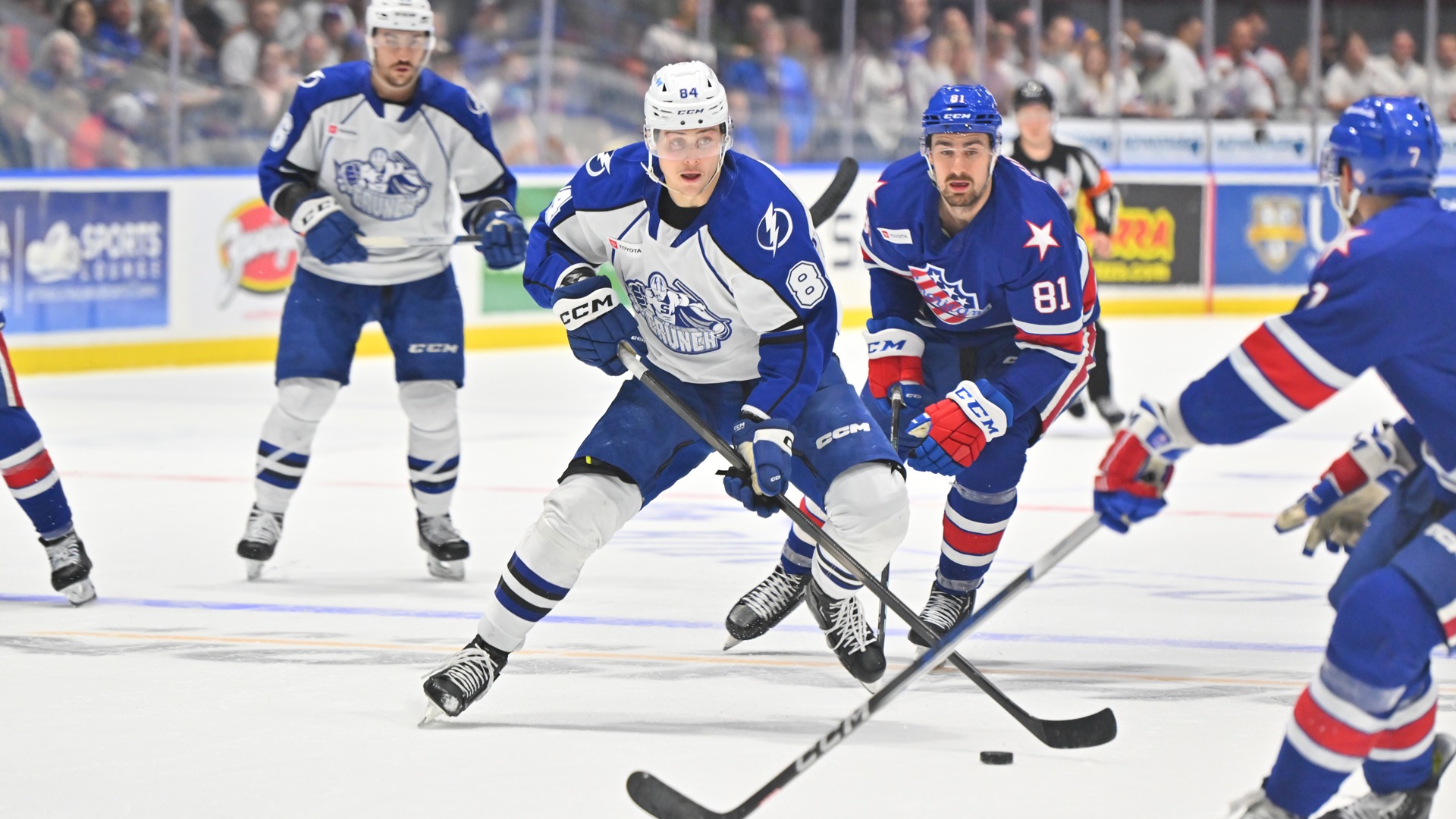 Crunch vs. Amerks