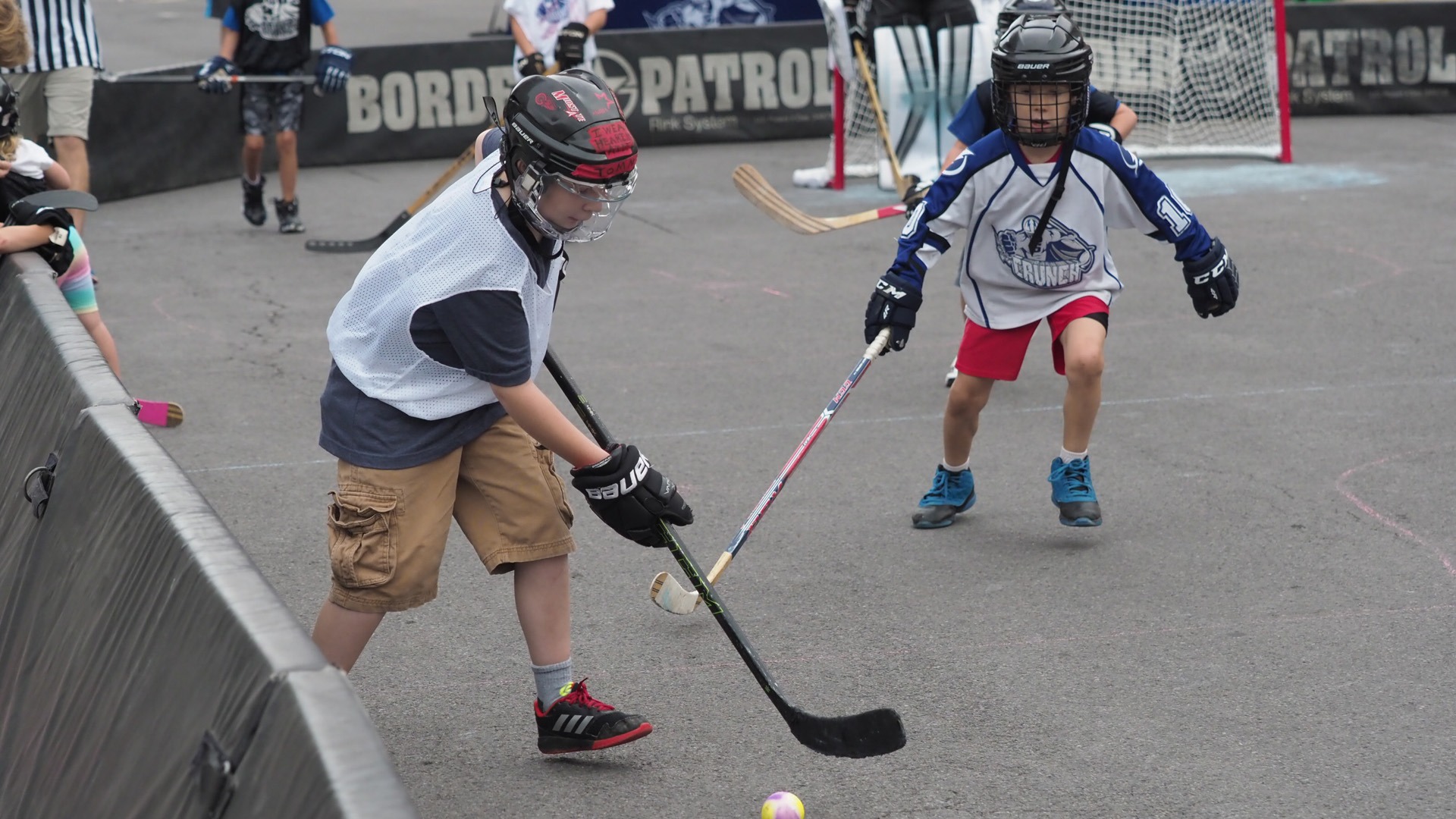 Syracuse Crunch Sign Forward Kale Kessy, Goaltender Ryan Fanti To One