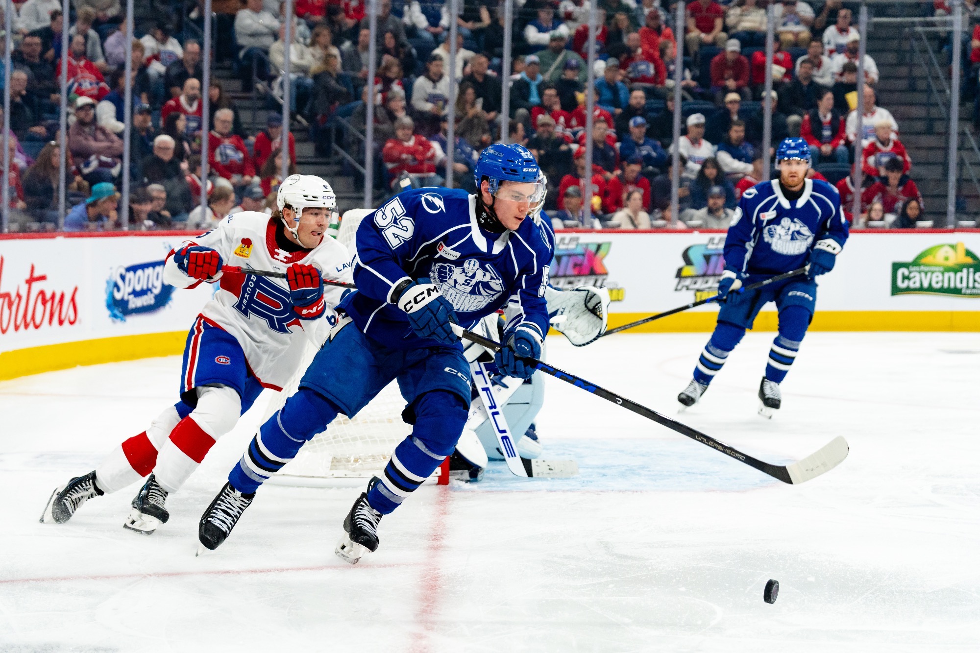 LAVAL, CANADA- OCTOBER 2: the AHL regular season game between the Syracuse Crunch and the Laval Rocket at the Place Bell on October 2, 2026 in Laval, Quebec, Canada.(Photo by Laurent Corbeil/l’Arena du Rocket Inc.)