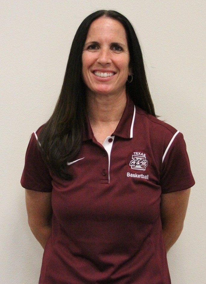 Michelle Bento-Jackson Headshot