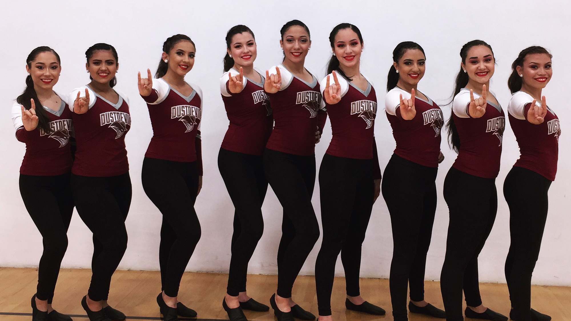 TAMIU Dance Team