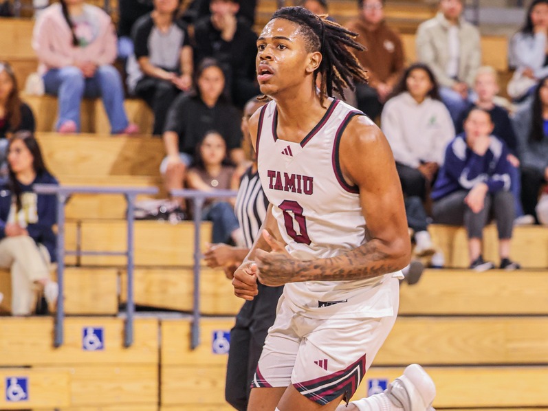 Gusters against UT Tyler