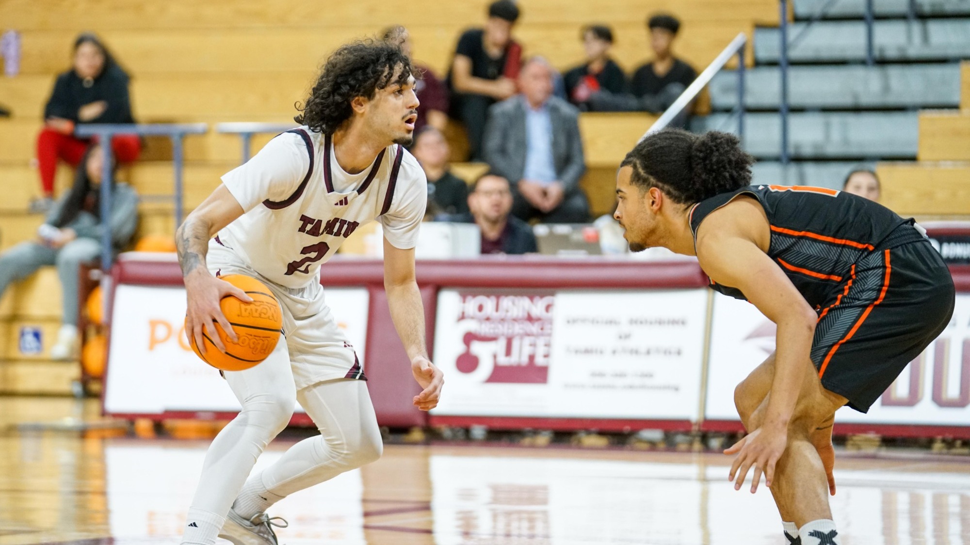 Aaron Perez Scores 24 against UTPB